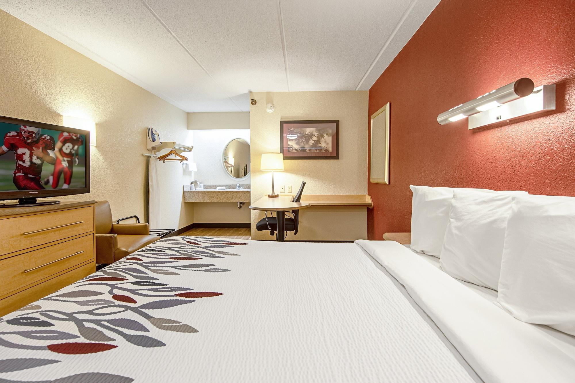 Red Roof Inn North Charleston Coliseum Экстерьер фото
